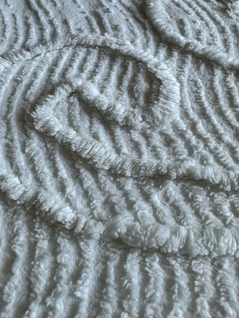 Vintage Chenille Bedspead White 74
